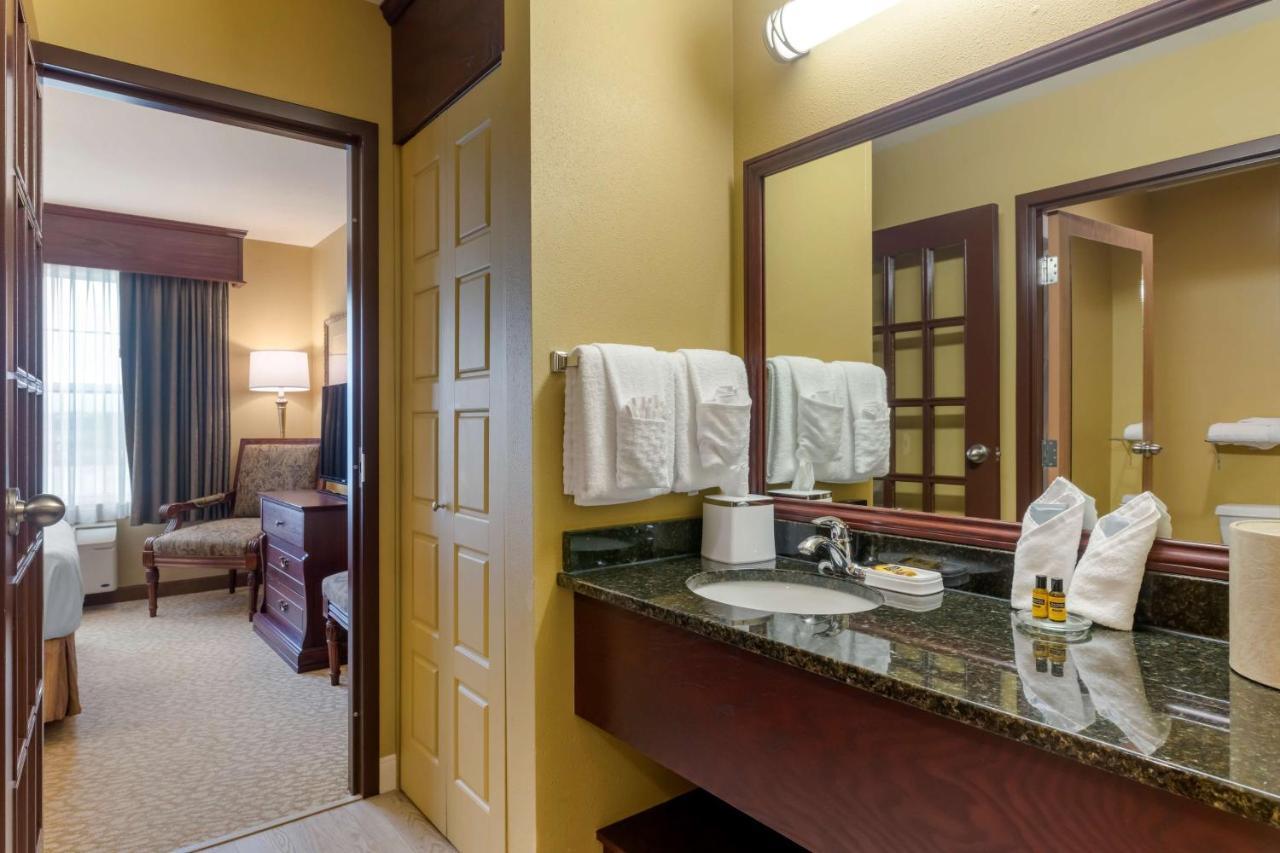 Best Western Plus Grand-Sault Hotel & Suites ภายนอก รูปภาพ