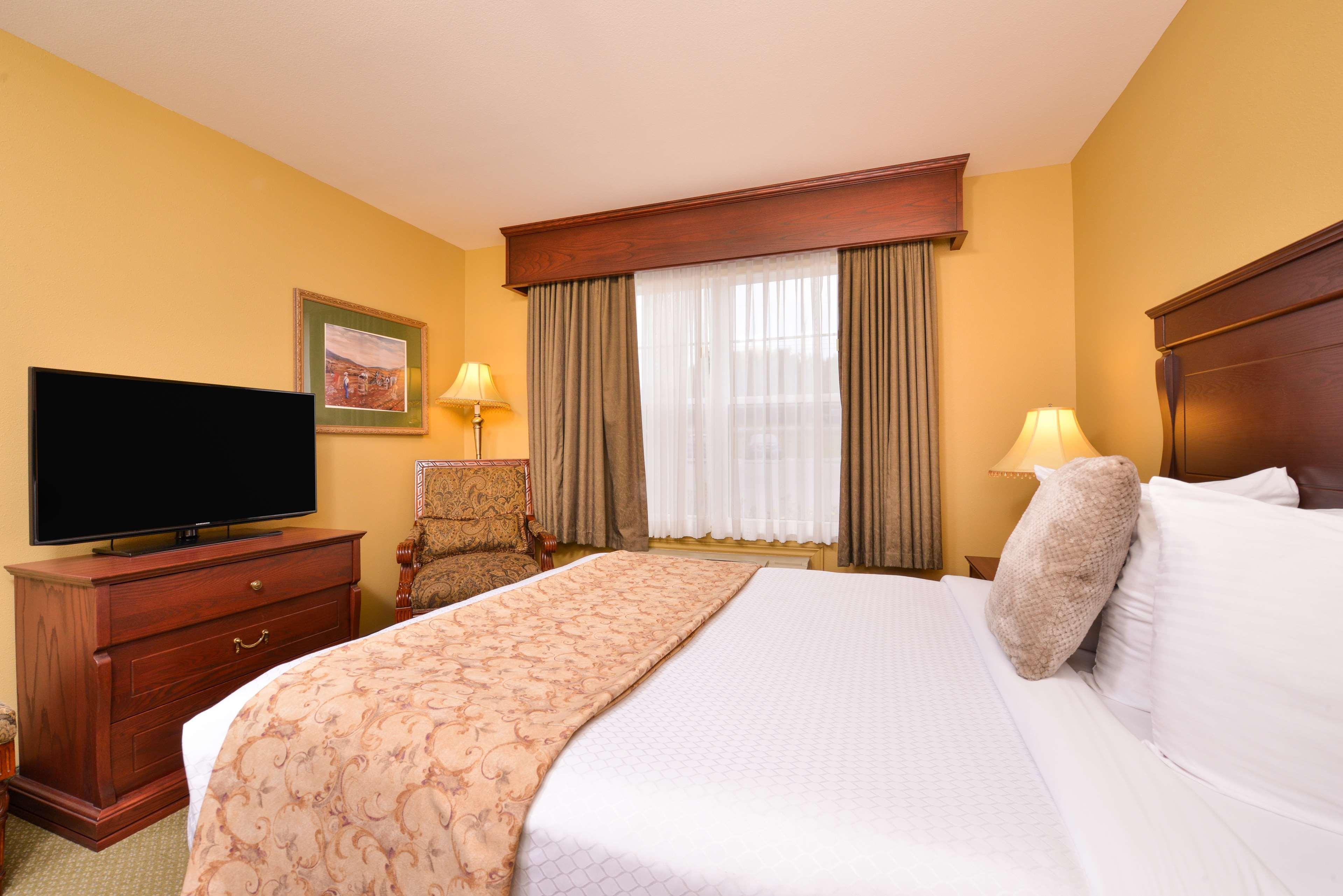 Best Western Plus Grand-Sault Hotel & Suites ภายนอก รูปภาพ