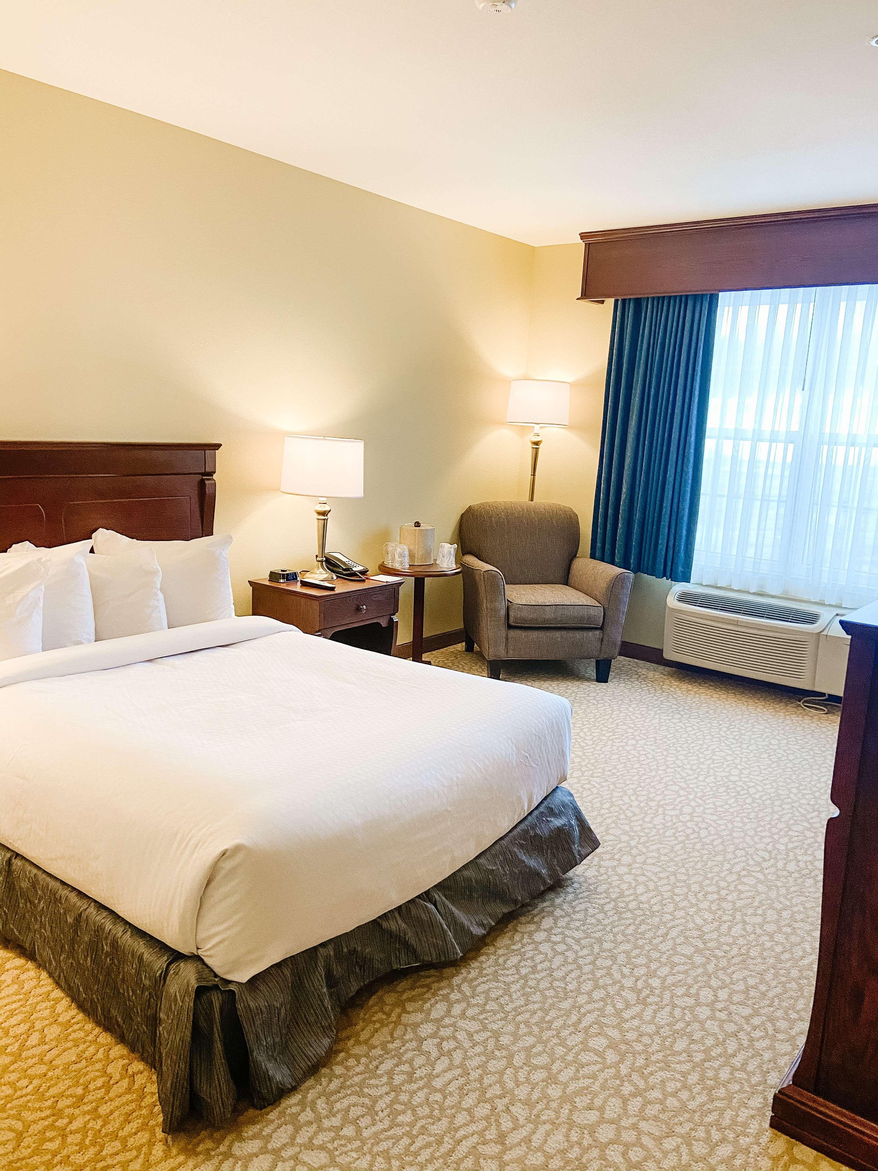 Best Western Plus Grand-Sault Hotel & Suites ภายนอก รูปภาพ